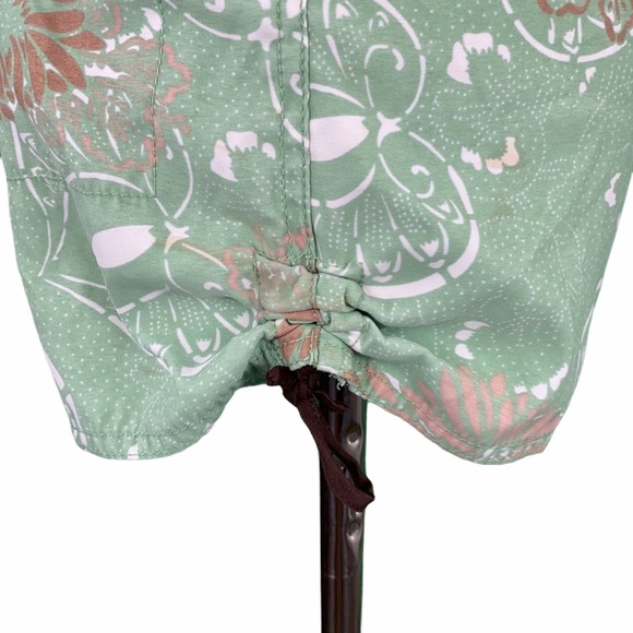 Ripcurl Green Floral Side Cinched Board Shorts - Picture 7 of 16